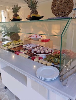 Alia Luxury Suites And Spa