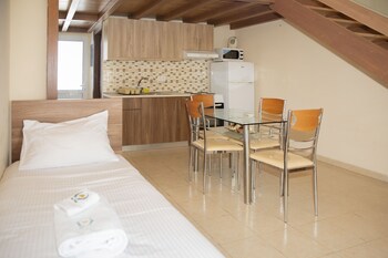 Alia Luxury Suites And Spa