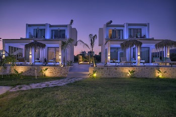 Alia Luxury Suites And Spa
