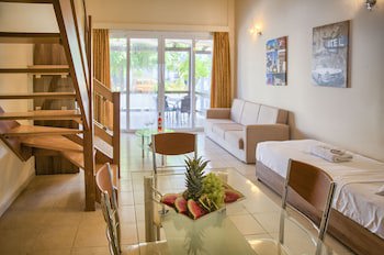 Alia Luxury Suites And Spa