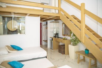 Alia Luxury Suites And Spa