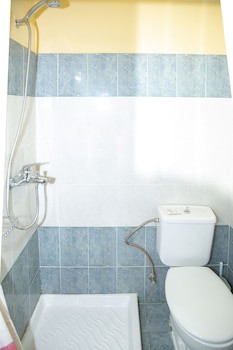 Alia Luxury Suites And Spa