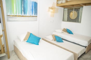 Alia Luxury Suites And Spa