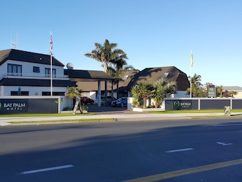 Bay Palm Motel