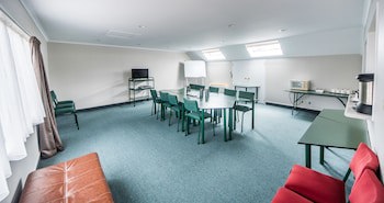 Bay Palm Motel