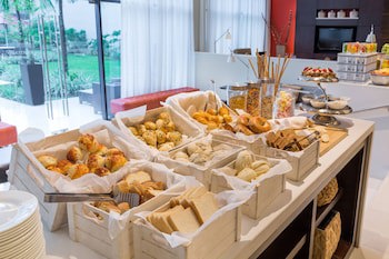 Courtyard By Marriott Panama Metromall