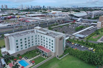 Courtyard By Marriott Panama Metromall