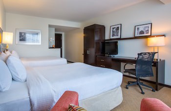 Courtyard By Marriott Panama Metromall