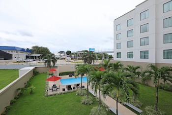 Courtyard By Marriott Panama Metromall
