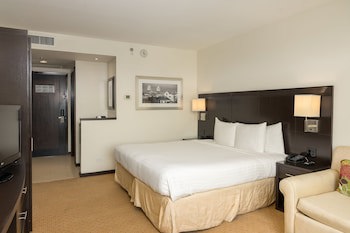 Courtyard By Marriott Panama Metromall