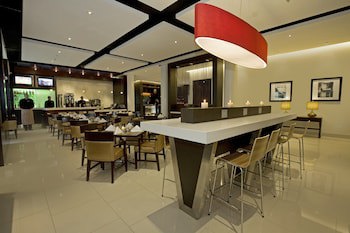 Courtyard By Marriott Panama Metromall