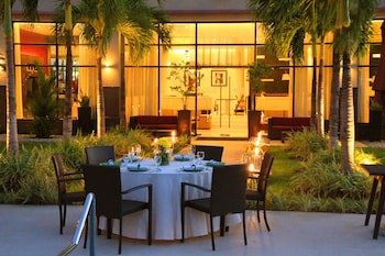 Courtyard By Marriott Panama Metromall