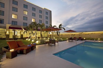 Courtyard By Marriott Panama Metromall