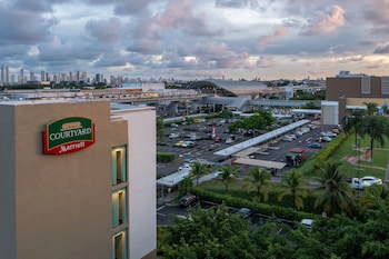 Courtyard By Marriott Panama Metromall
