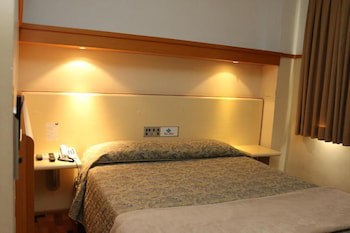 Oscar Hotel