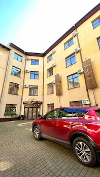 Edem Hotel Lviv