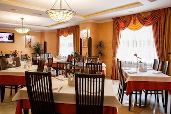 Edem Hotel Lviv