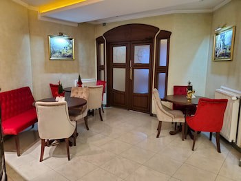 Edem Hotel Lviv