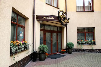 Edem Hotel Lviv