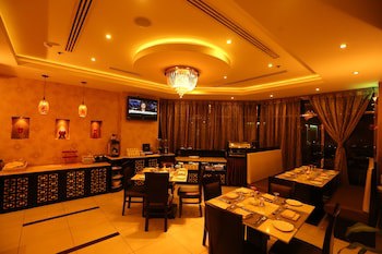 Dunes Hotel Apartments Oud Metha
