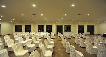 Amritara Ambatty Greens Resort