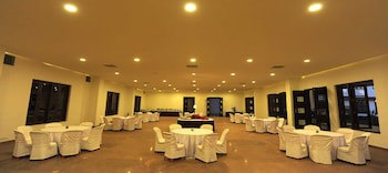 Amritara Ambatty Greens Resort
