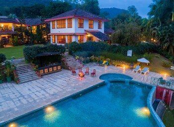 Amritara Ambatty Greens Resort