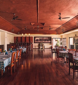 Amritara Ambatty Greens Resort