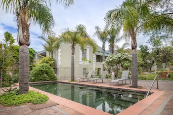 Montagu Country Hotel