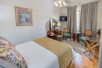 Montagu Country Hotel