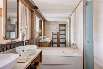 Redlevel At Gran Melia Palacio De Isora - Adults Only