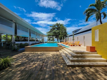 Bandara On Sea