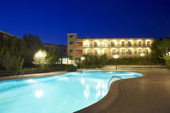 Acharnis Kavallari Hotel Suites