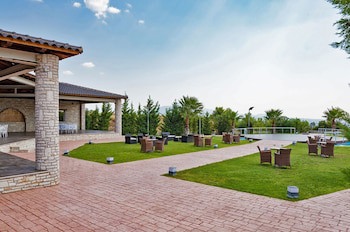 Acharnis Kavallari Hotel Suites