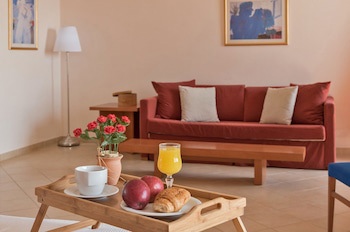 Acharnis Kavallari Hotel Suites
