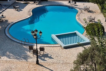 Acharnis Kavallari Hotel Suites