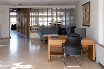 Acharnis Kavallari Hotel Suites