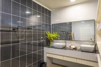 Sutera Sanctuary Lodges At Poring Hot Springs
