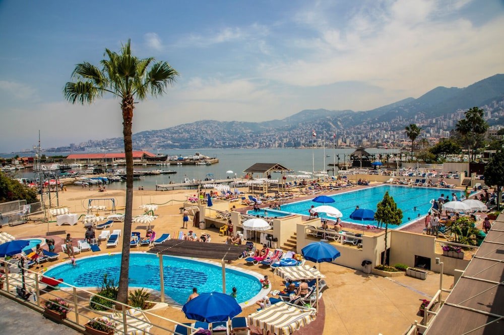 Bel Azur Hotel & Resort