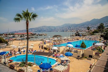 Bel Azur Hotel & Resort