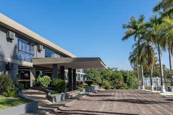 Canzi Cataratas Hotel