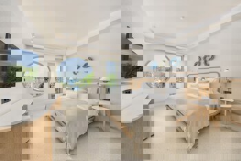 Yacht Classic Hotel - Boutique Class