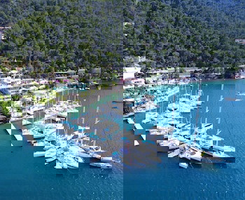 Yacht Classic Hotel - Boutique Class