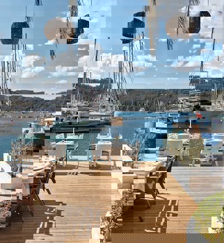 Yacht Classic Hotel - Boutique Class