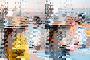 Yacht Classic Hotel - Boutique Class