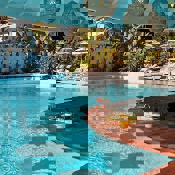 Yacht Classic Hotel - Boutique Class