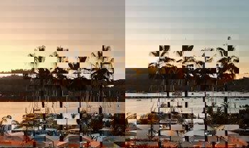 Yacht Classic Hotel - Boutique Class