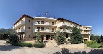 Parnis Palace Hotel Suites galeri fotoğrafı