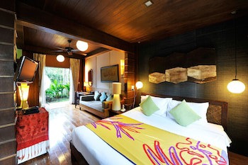 Zantiis Ndol Villas