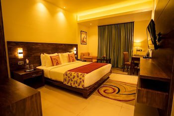 Royal Orchid Central